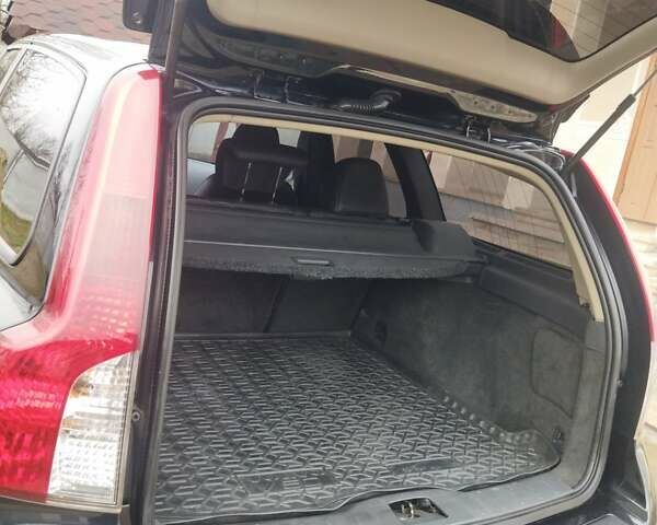 Черный Вольво В50, объемом двигателя 1.6 л и пробегом 218 тыс. км за 6900 $, фото 24 на Automoto.ua