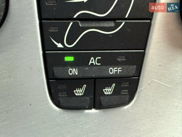 Черный Вольво В50, объемом двигателя 1.6 л и пробегом 263 тыс. км за 6999 $, фото 35 на Automoto.ua