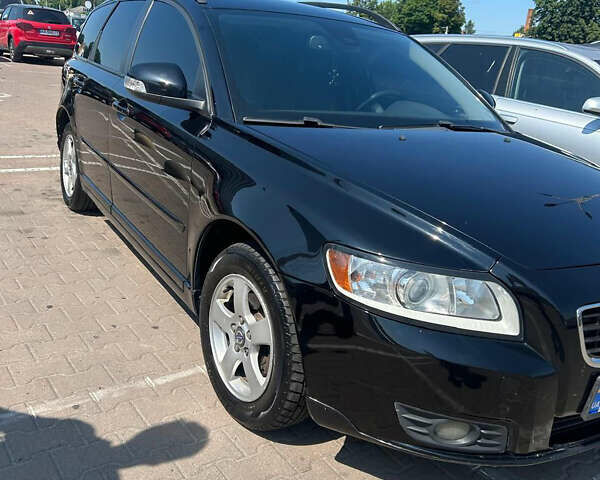 Черный Вольво В50, объемом двигателя 1.56 л и пробегом 237 тыс. км за 7000 $, фото 12 на Automoto.ua