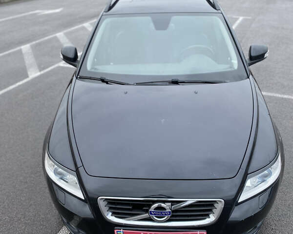 Чорний Вольво V50, об'ємом двигуна 1.6 л та пробігом 252 тис. км за 7950 $, фото 4 на Automoto.ua