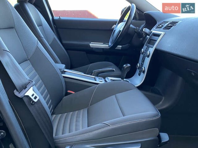 Черный Вольво В50, объемом двигателя 2 л и пробегом 279 тыс. км за 9400 $, фото 33 на Automoto.ua