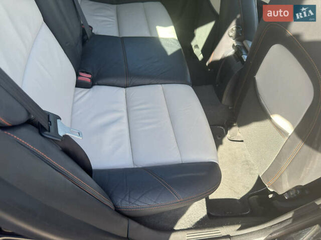 Вольво В50 2010 в Киеве на Automoto.ua Черный Вольво В50, объемом двигателя 1.6 л и пробегом 248 тыс. км за 9200 $, фото 26 на Automoto.ua