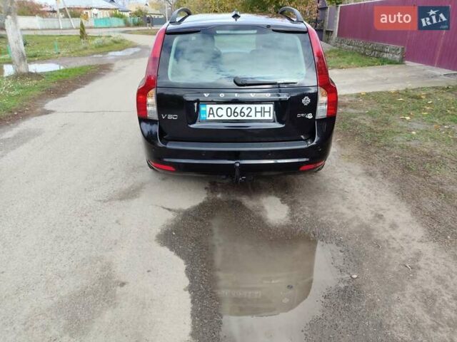 Вольво В50 2010 в Черкассах на Automoto.ua Черный Вольво В50, объемом двигателя 1.56 л и пробегом 308 тыс. км за 6750 $, фото 5 на Automoto.ua