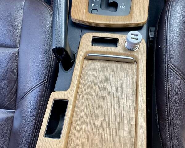 Черный Вольво В50, объемом двигателя 1.98 л и пробегом 187 тыс. км за 9400 $, фото 32 на Automoto.ua