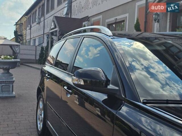 Черный Вольво В50, объемом двигателя 1.6 л и пробегом 210 тыс. км за 8499 $, фото 82 на Automoto.ua