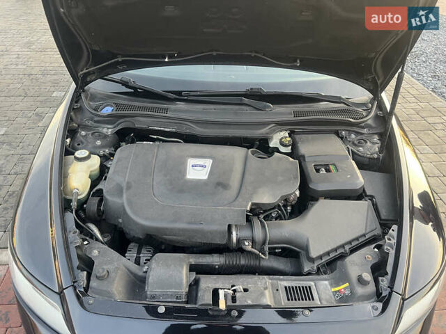 Черный Вольво В50, объемом двигателя 2 л и пробегом 284 тыс. км за 9200 $, фото 21 на Automoto.ua