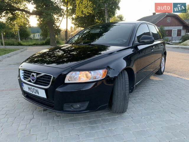 Черный Вольво В50, объемом двигателя 1.6 л и пробегом 234 тыс. км за 7850 $, фото 22 на Automoto.ua