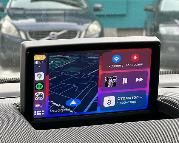Черный Вольво В50, объемом двигателя 1.56 л и пробегом 229 тыс. км за 9999 $, фото 24 на Automoto.ua