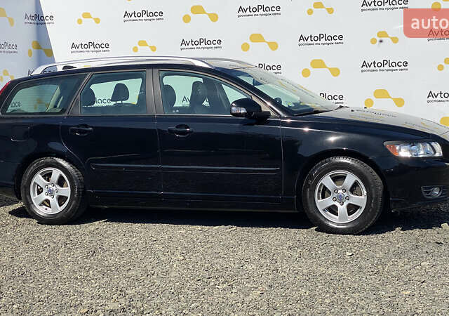 Черный Вольво В50, объемом двигателя 1.6 л и пробегом 197 тыс. км за 8200 $, фото 9 на Automoto.ua