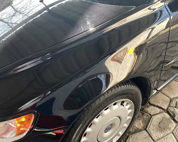 Чорний Вольво V50, об'ємом двигуна 1.6 л та пробігом 242 тис. км за 9500 $, фото 4 на Automoto.ua