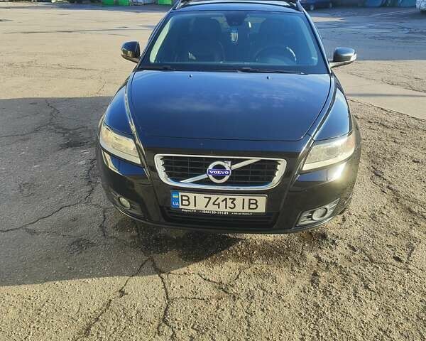 Черный Вольво В50, объемом двигателя 1.6 л и пробегом 201 тыс. км за 7500 $, фото 9 на Automoto.ua