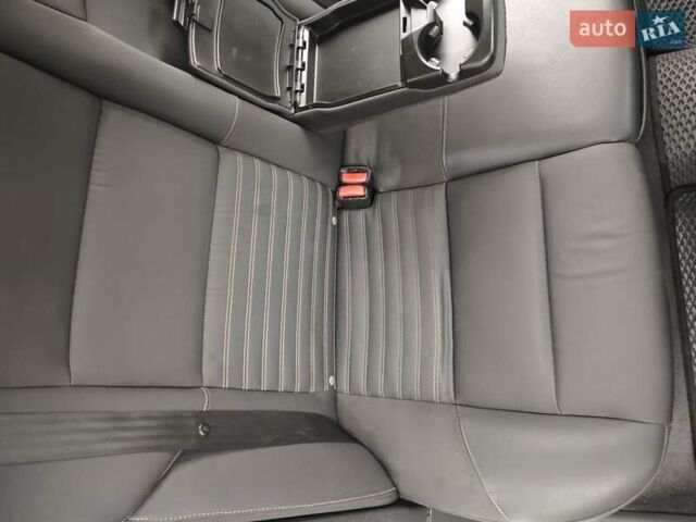 Чорний Вольво V50, об'ємом двигуна 1.56 л та пробігом 340 тис. км за 7000 $, фото 31 на Automoto.ua