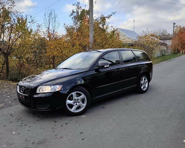 Чорний Вольво V50, об'ємом двигуна 1.6 л та пробігом 236 тис. км за 8200 $, фото 6 на Automoto.ua
