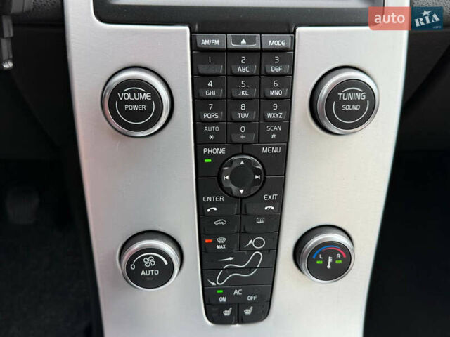 Вольво В50 2011 в Стрые на Automoto.ua Черный Вольво В50, объемом двигателя 1.6 л и пробегом 230 тыс. км за 8250 $, фото 64 на Automoto.ua