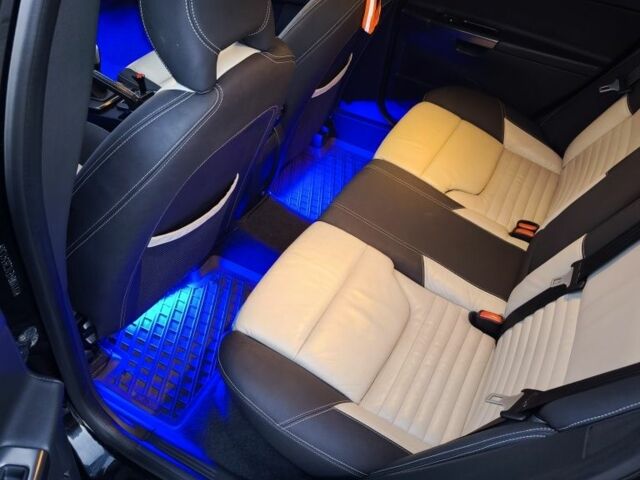 Черный Вольво В50, объемом двигателя 1.6 л и пробегом 255 тыс. км за 7400 $, фото 20 на Automoto.ua