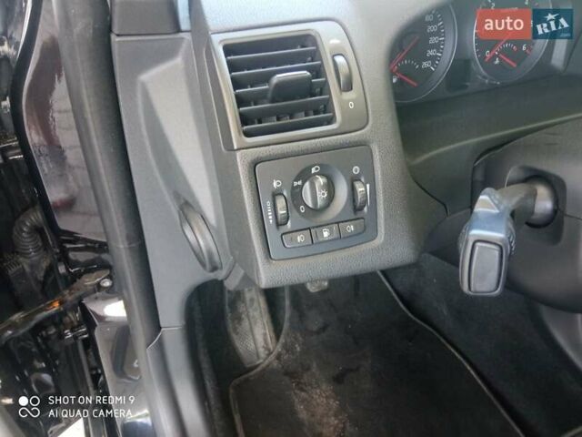 Черный Вольво В50, объемом двигателя 1.6 л и пробегом 224 тыс. км за 7000 $, фото 12 на Automoto.ua