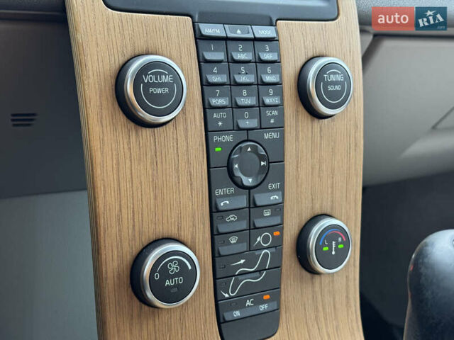 Чорний Вольво V50, об'ємом двигуна 1.6 л та пробігом 214 тис. км за 8590 $, фото 52 на Automoto.ua