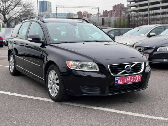 Черный Вольво В50, объемом двигателя 1.6 л и пробегом 213 тыс. км за 8900 $, фото 9 на Automoto.ua