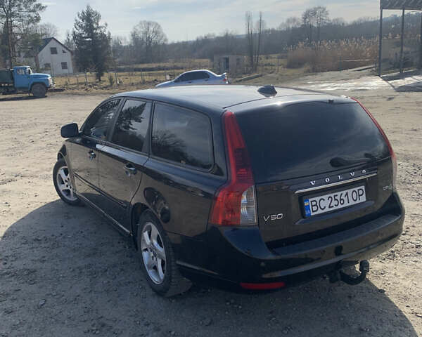 Черный Вольво В50, объемом двигателя 1.6 л и пробегом 299 тыс. км за 8550 $, фото 8 на Automoto.ua