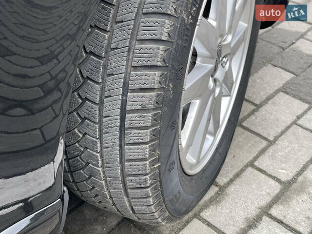 Черный Вольво В50, объемом двигателя 2 л и пробегом 279 тыс. км за 8750 $, фото 24 на Automoto.ua