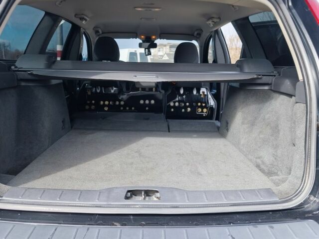 Черный Вольво В50, объемом двигателя 1.6 л и пробегом 255 тыс. км за 7400 $, фото 16 на Automoto.ua