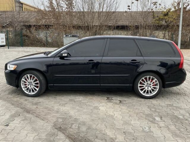 Чорний Вольво V50, об'ємом двигуна 1.6 л та пробігом 250 тис. км за 8999 $, фото 5 на Automoto.ua