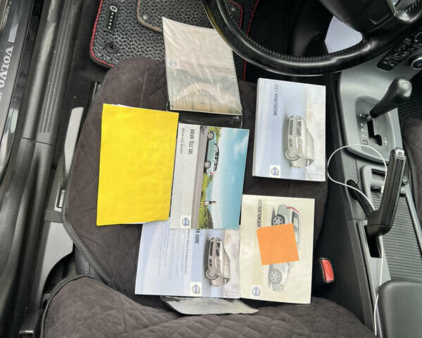 Чорний Вольво V50, об'ємом двигуна 2 л та пробігом 251 тис. км за 8500 $, фото 53 на Automoto.ua