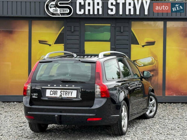 Вольво В50 2011 в Стрые на Automoto.ua Черный Вольво В50, объемом двигателя 1.6 л и пробегом 230 тыс. км за 8250 $, фото 3 на Automoto.ua