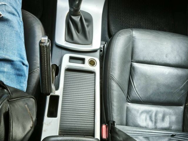 Черный Вольво В50, объемом двигателя 2 л и пробегом 209 тыс. км за 7200 $, фото 12 на Automoto.ua