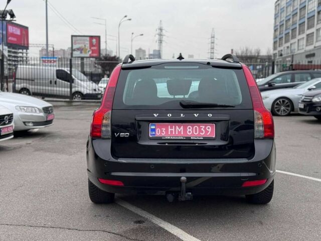 Черный Вольво В50, объемом двигателя 1.6 л и пробегом 213 тыс. км за 8900 $, фото 7 на Automoto.ua