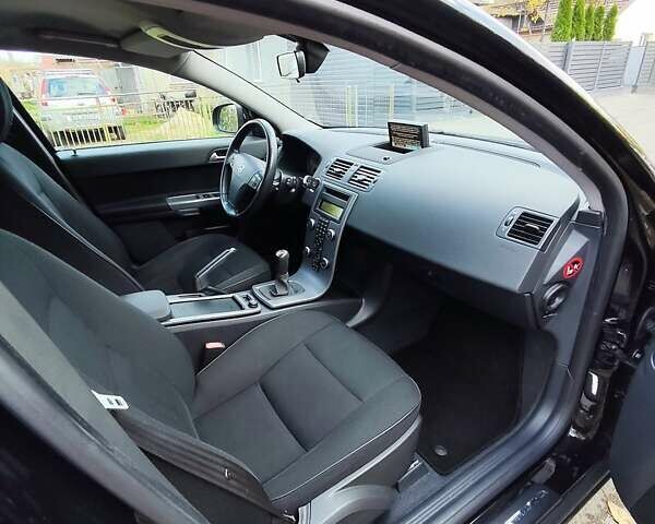 Чорний Вольво V50, об'ємом двигуна 1.6 л та пробігом 236 тис. км за 8200 $, фото 55 на Automoto.ua