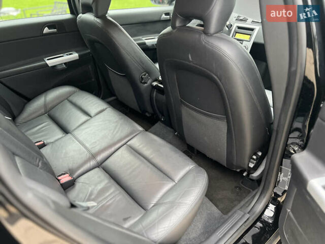 Черный Вольво В50, объемом двигателя 1.6 л и пробегом 244 тыс. км за 8300 $, фото 22 на Automoto.ua