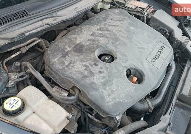 Чорний Вольво V50, об'ємом двигуна 1.6 л та пробігом 332 тис. км за 6750 $, фото 94 на Automoto.ua
