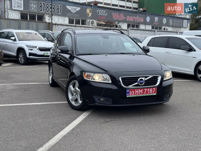 Черный Вольво В50, объемом двигателя 2 л и пробегом 213 тыс. км за 11000 $, фото 9 на Automoto.ua