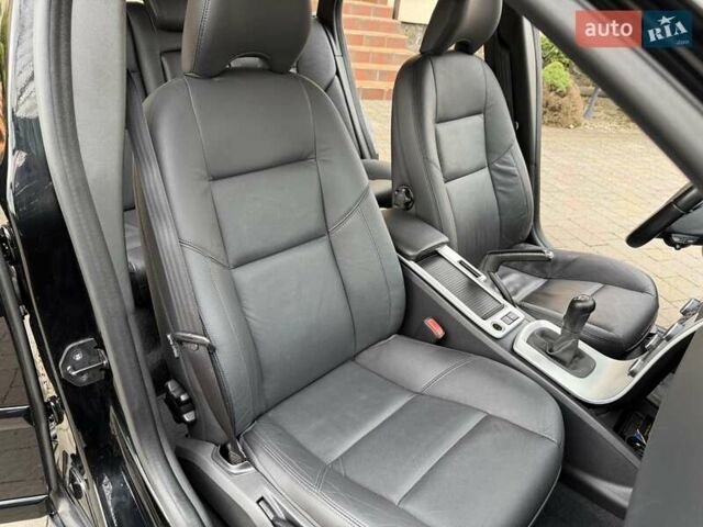 Черный Вольво В50, объемом двигателя 1.6 л и пробегом 226 тыс. км за 8290 $, фото 53 на Automoto.ua