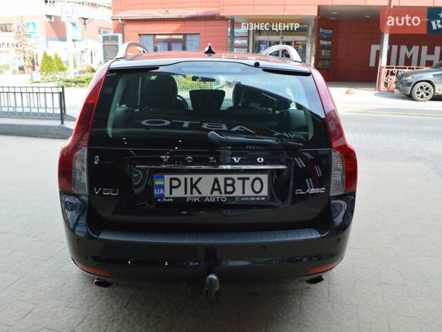 Чорний Вольво V50, об'ємом двигуна 2 л та пробігом 222 тис. км за 7300 $, фото 4 на Automoto.ua