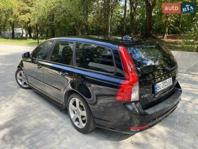 Вольво В50 2011 в Тернополе на Automoto.ua Черный Вольво В50, объемом двигателя 1.6 л и пробегом 235 тыс. км за 8999 $, фото 2 на Automoto.ua