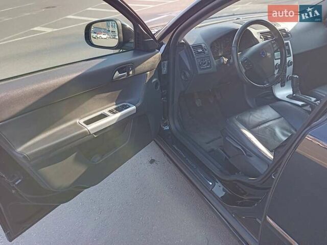 Черный Вольво В50, объемом двигателя 1.6 л и пробегом 283 тыс. км за 8300 $, фото 24 на Automoto.ua