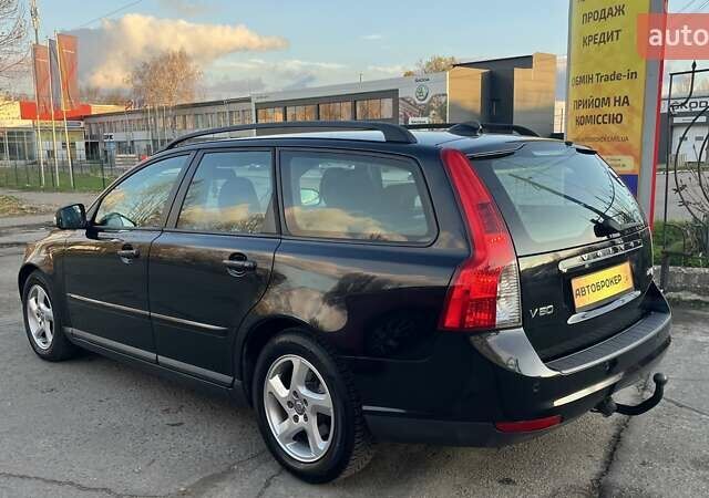 Черный Вольво В50, объемом двигателя 1.56 л и пробегом 243 тыс. км за 8200 $, фото 5 на Automoto.ua