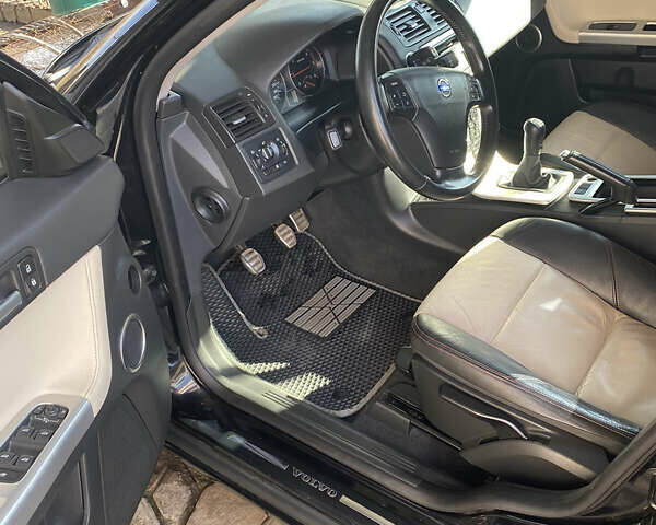 Чорний Вольво V50, об'ємом двигуна 1.6 л та пробігом 242 тис. км за 9500 $, фото 20 на Automoto.ua