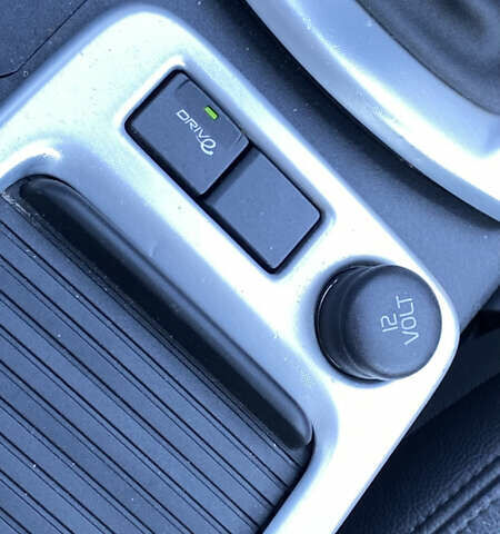 Черный Вольво В50, объемом двигателя 1.6 л и пробегом 197 тыс. км за 8200 $, фото 27 на Automoto.ua