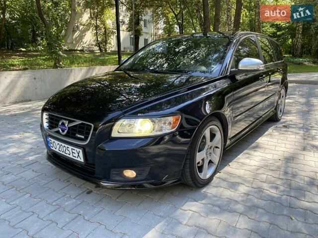 Вольво В50 2011 в Тернополе на Automoto.ua Черный Вольво В50, объемом двигателя 1.6 л и пробегом 235 тыс. км за 8999 $, фото 1 на Automoto.ua