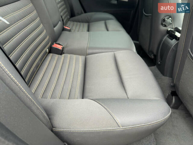 Черный Вольво В50, объемом двигателя 2 л и пробегом 213 тыс. км за 11000 $, фото 27 на Automoto.ua