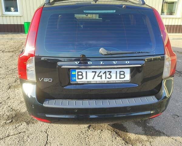 Черный Вольво В50, объемом двигателя 1.6 л и пробегом 201 тыс. км за 7500 $, фото 11 на Automoto.ua