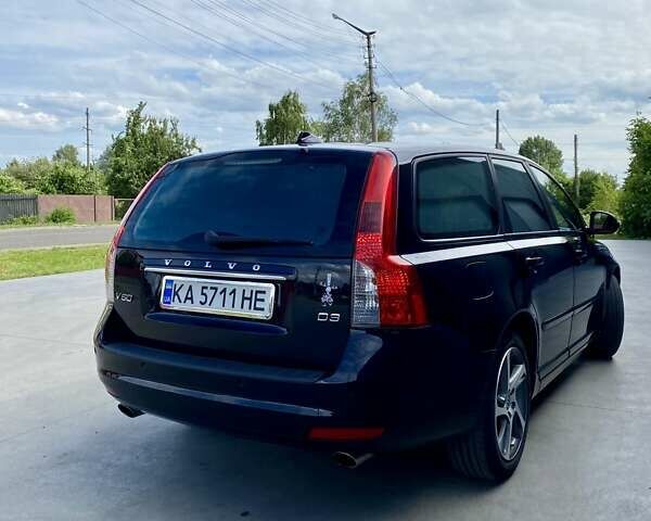 Черный Вольво В50, объемом двигателя 2 л и пробегом 269 тыс. км за 9200 $, фото 9 на Automoto.ua