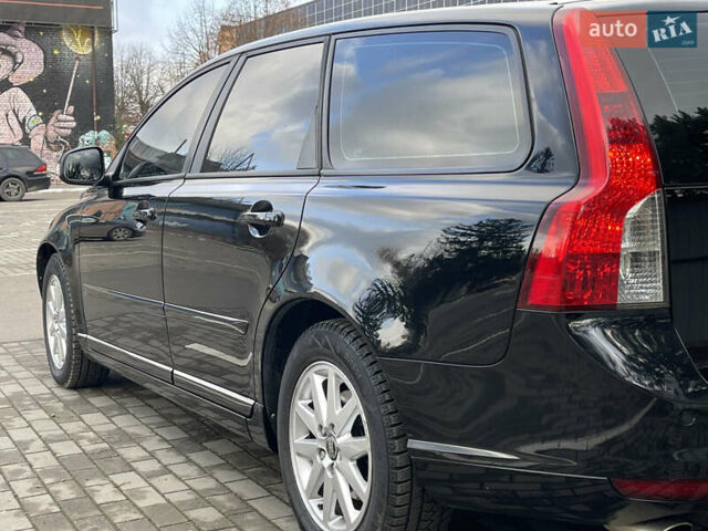 Черный Вольво В50, объемом двигателя 2 л и пробегом 279 тыс. км за 8750 $, фото 20 на Automoto.ua