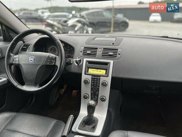 Чорний Вольво V50, об'ємом двигуна 1.6 л та пробігом 244 тис. км за 7700 $, фото 24 на Automoto.ua