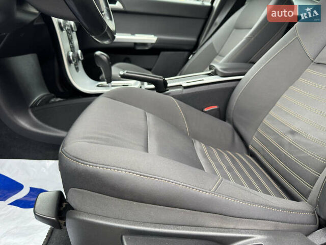 Черный Вольво В50, объемом двигателя 2 л и пробегом 213 тыс. км за 11000 $, фото 21 на Automoto.ua