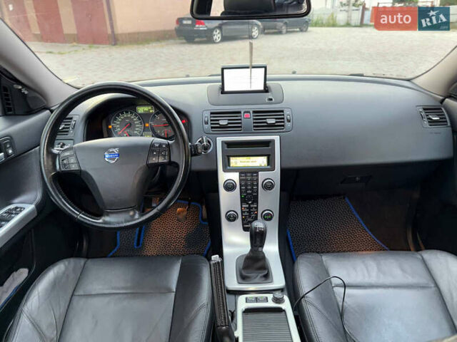 Чорний Вольво V50, об'ємом двигуна 1.6 л та пробігом 211 тис. км за 7950 $, фото 53 на Automoto.ua