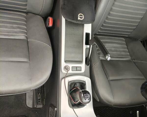 Чорний Вольво V50, об'ємом двигуна 1.56 л та пробігом 340 тис. км за 7000 $, фото 35 на Automoto.ua